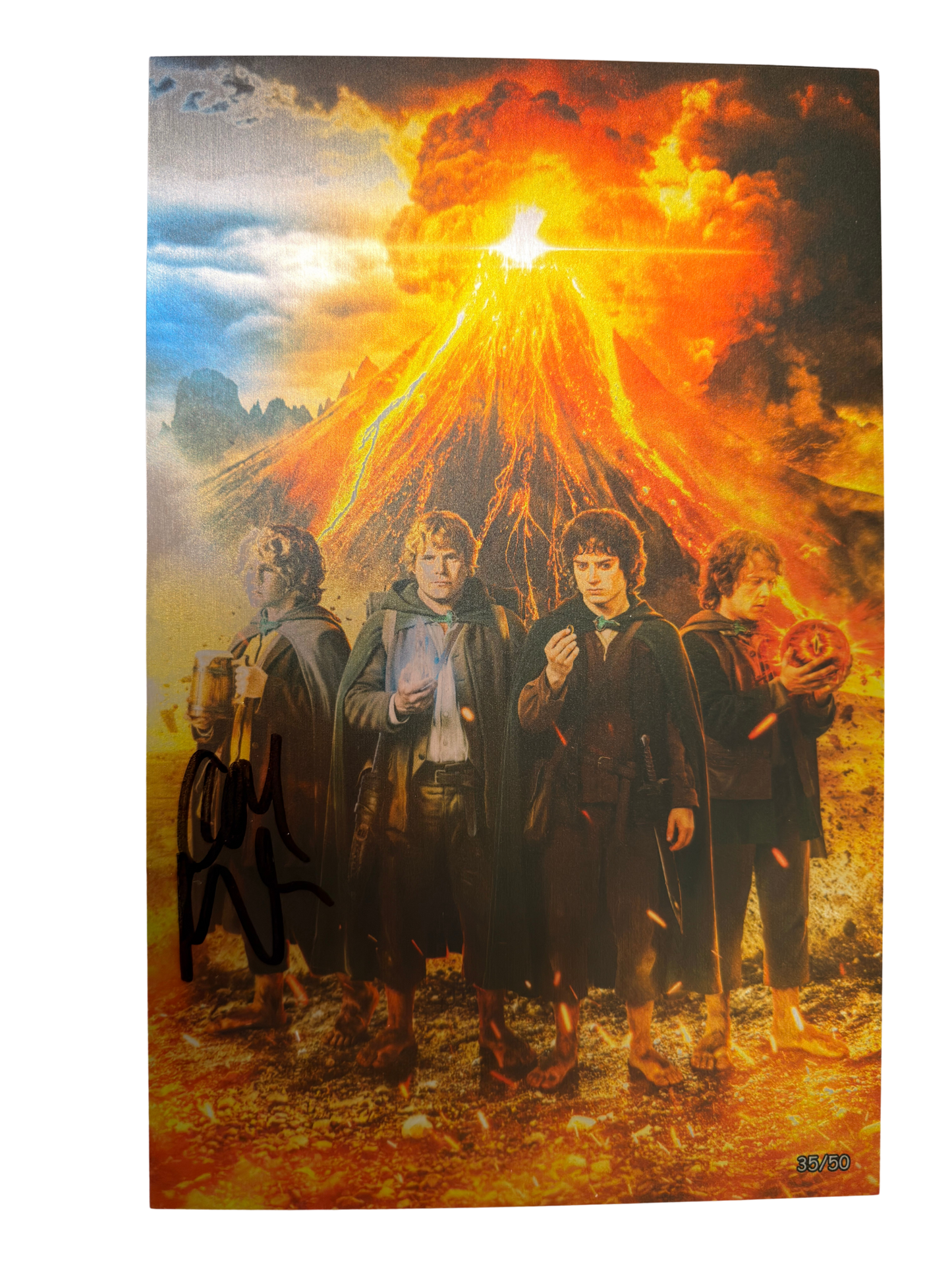 Fan Expo Chicago Lord of the Rings Exclusive Signed by Dominic Monaghan