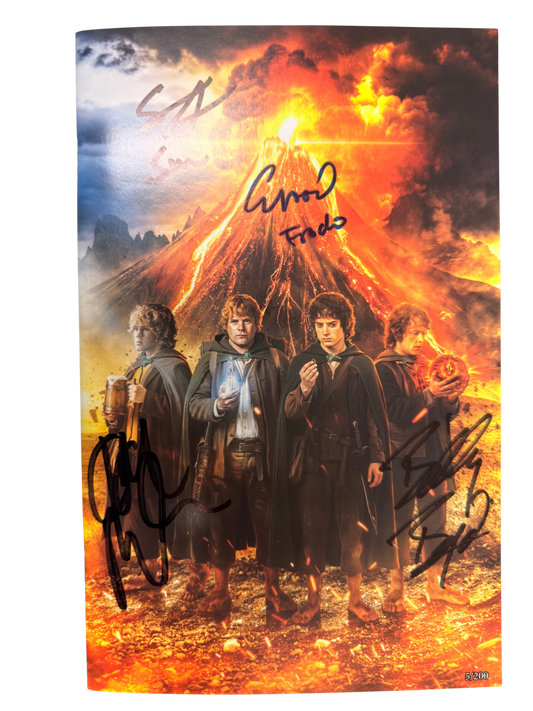 Fan Expo Chicago Lord of the Rings Exclusive Signed by Elijah, Sean, Dominic & Billy