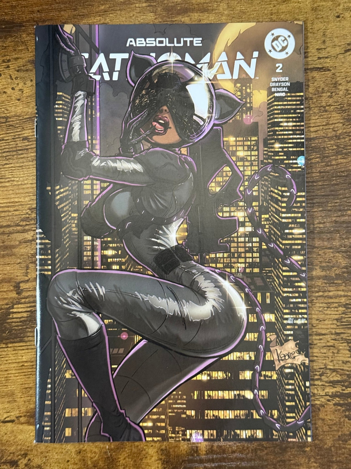 Absolute Catwoman 2 Kaare Andrews Exclusive - FURYCOMIX