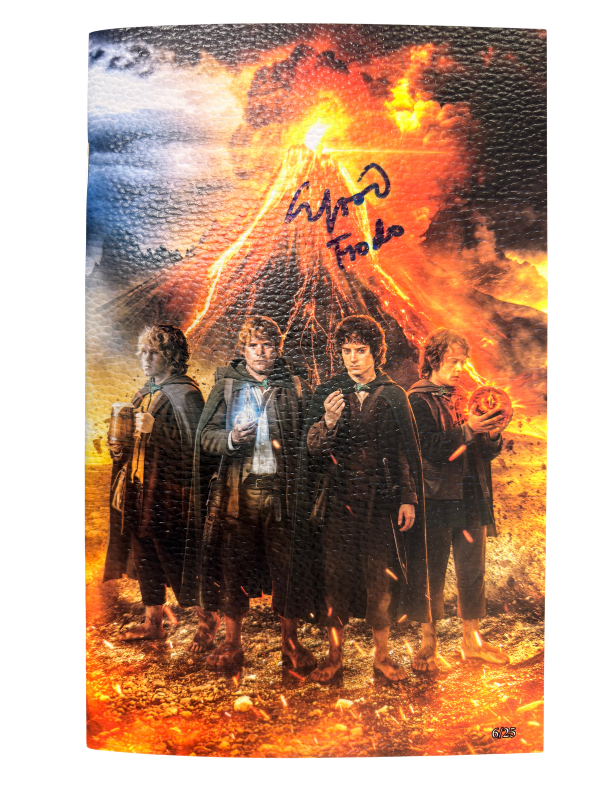 Fan Expo Chicago Lord of the Rings Exclusive Signed by Elijah Wood