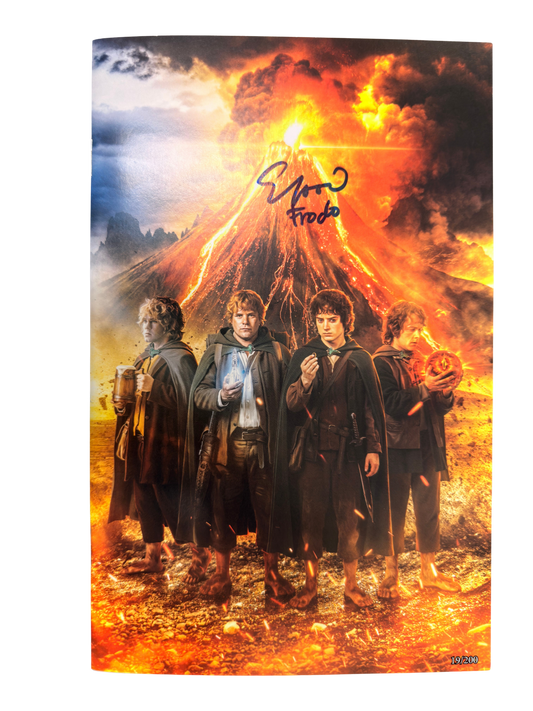 Fan Expo Chicago Lord of the Rings Exclusive Signed by Elijah Wood - FURYCOMIX
