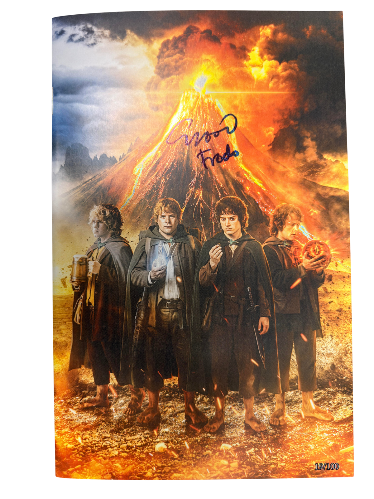 Fan Expo Chicago Lord of the Rings Exclusive Signed by Elijah Wood - FURYCOMIX