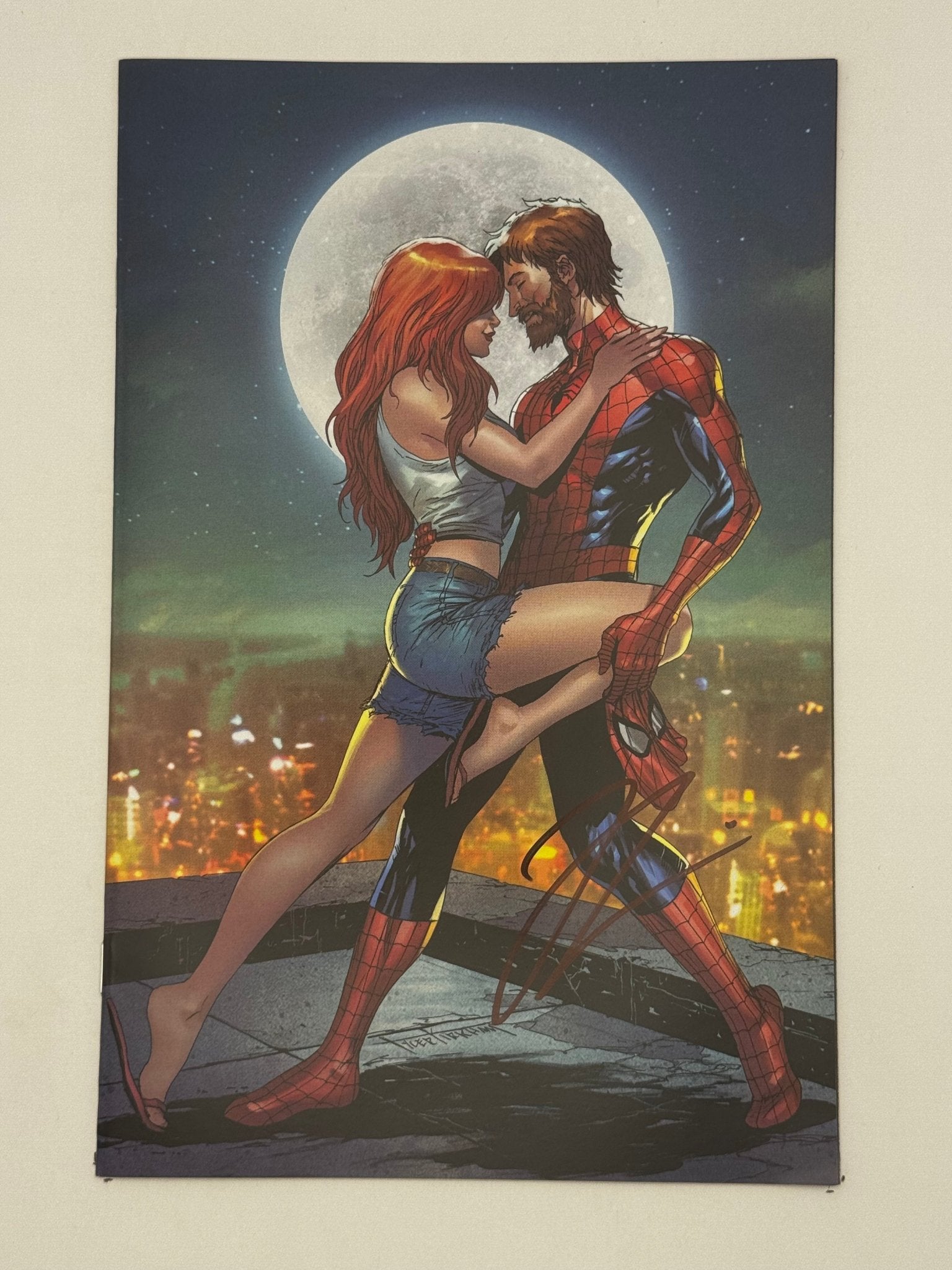 [Signed by Hickman] Ultimate Spider - Man 4 Virgin Unknown Comics Kirkham Exclusive Var [INST] - FURYCOMIX