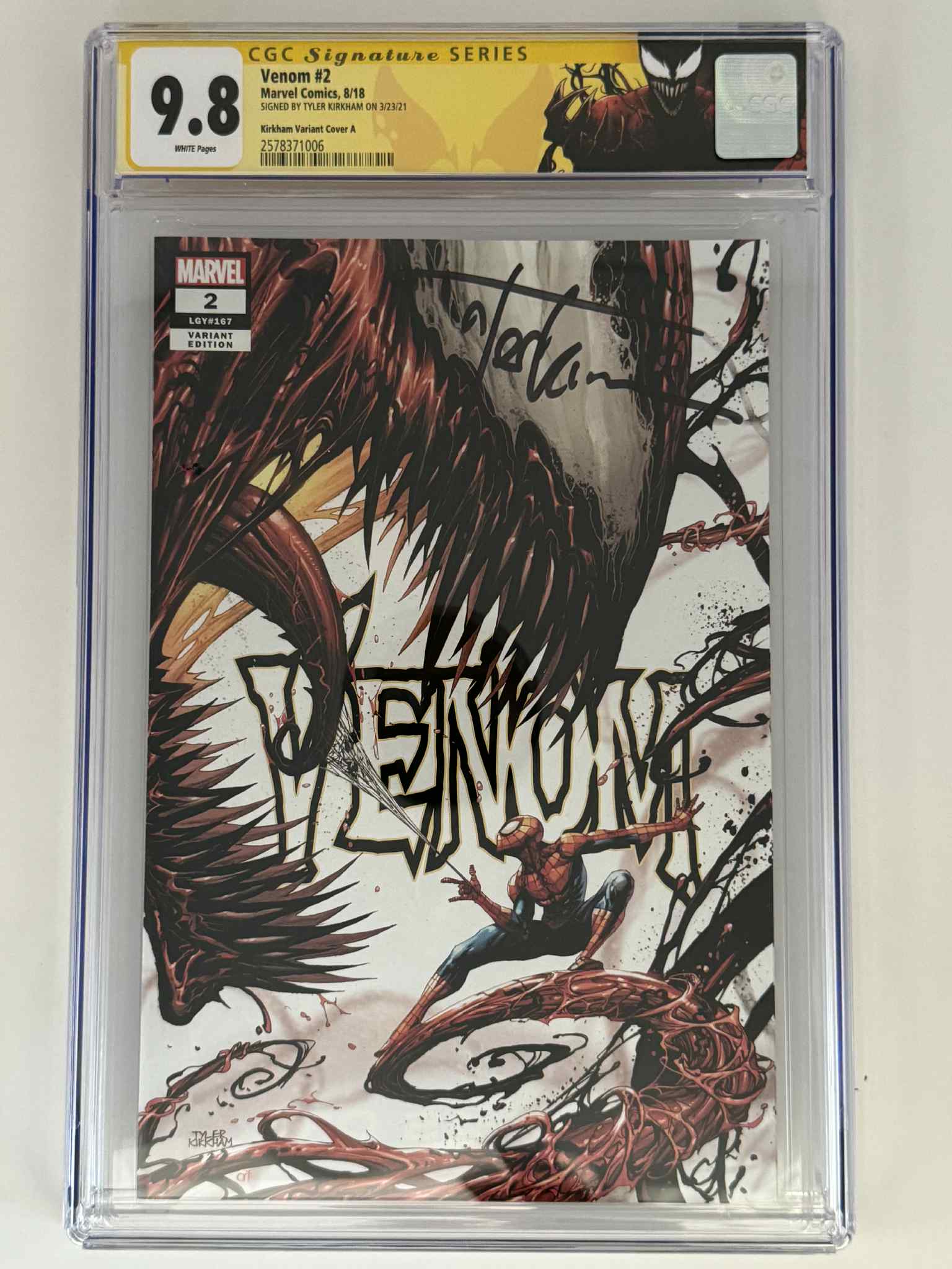 [Signed by Tyler Kirkham] Venom 2 CGC 9.8 Yellow Label Tyler Kirkham Exclusive Var - FURYCOMIX